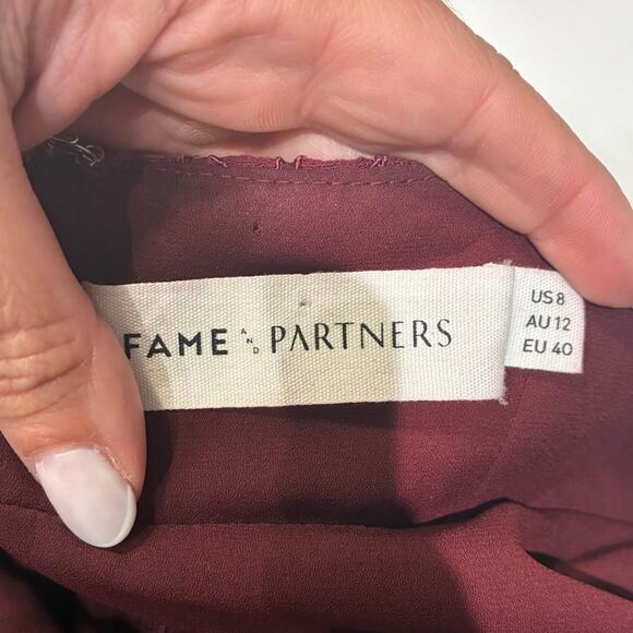 Fame and Partners Burgundy Lace Gown Sz 8 - Picture 6 of 12